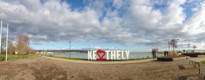 Sicht vom Pier auf Marina am Südufer des Balaton